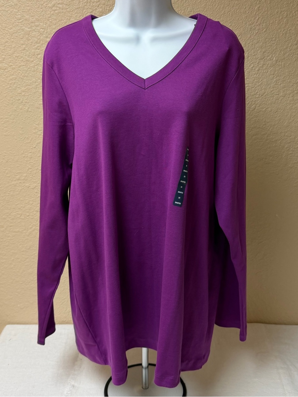 4/$20 Land’s End V-neck Long Sleeve Top - Vibrant Purple